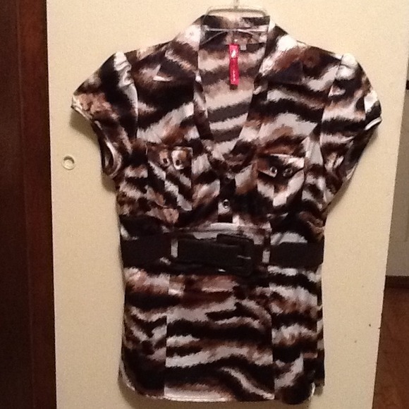 ✋SOLD✋Heart Soul Belted Zebra Print Blouse 👚👚👚