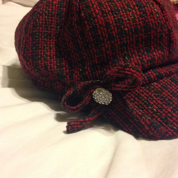 Hat - Picture 2 of 2