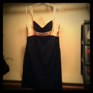 💋BCBG Max Azria Silk & Spandex Bandage DRESS  10