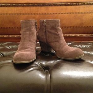 Practically New Taupe Leather Ankle Booties