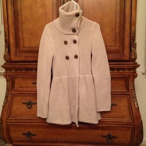 Brand New HUGO Chunky Knit Big Button Snap Sweater