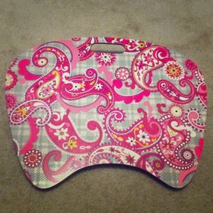 TRADED. Portable table