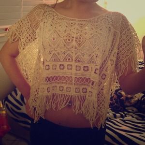 100% cotton. A bikini cover up , lose and cool :)