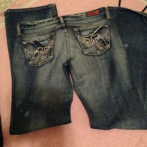 AG Angelina cut  29r