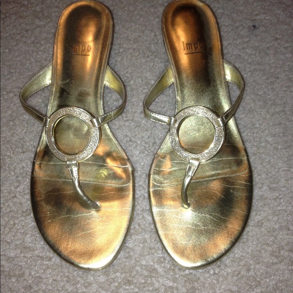 ✳Bundled✳Gold sandals.