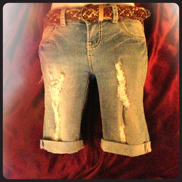 Almost Famous Denim Shorts! Belt included!(: