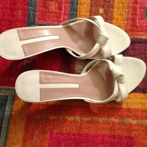 White sandals Nine West, size 7.5