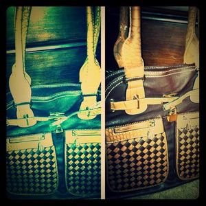 Stephanie Nicole bag:) brown and orange tan:)