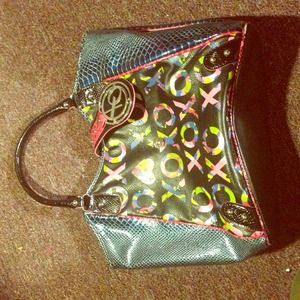 Large XOXO purse!