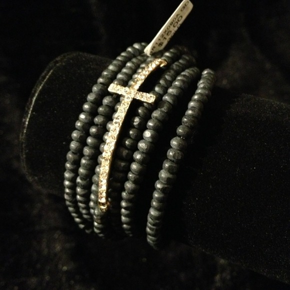 Set, cross bracelet
