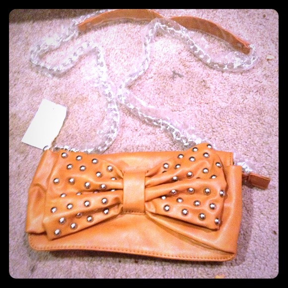 Bow long china strap purse?🎀🎀🎀