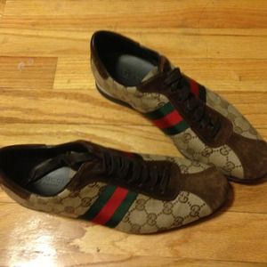 Gucci red and green stripe logo sneakers