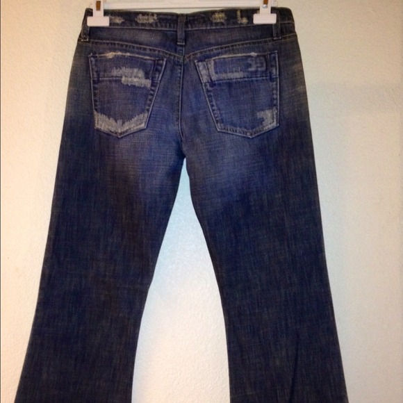 💰Reduced!💰Distressed Joe's Jeans - Picture 3 of 4