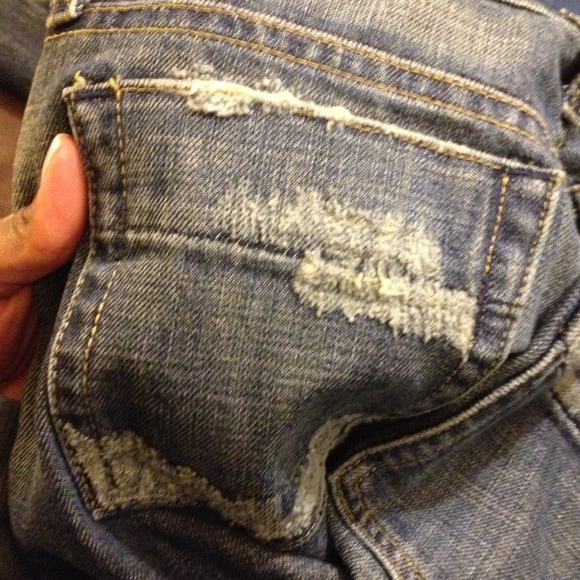 💰Reduced!💰Distressed Joe's Jeans - Picture 4 of 4