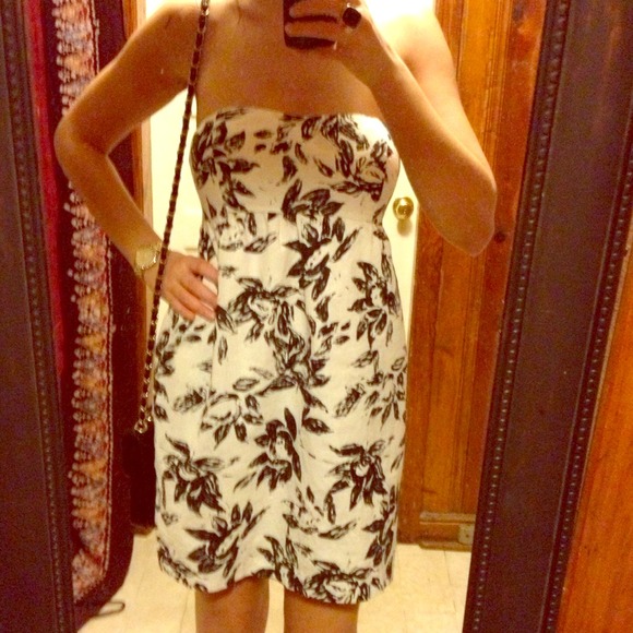 Black white floral print strapless sundress - Picture 1 of 4