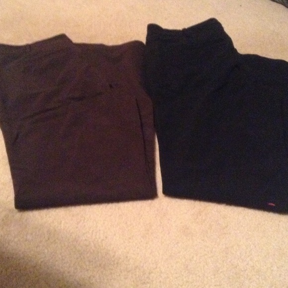 ⛔SOLD⛔⬇Reduced⬇Bundle 5 dress pants - Picture 4 of 4