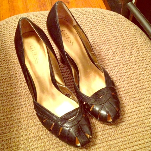 Guess leather heels
