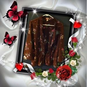 💜Traded💜partial trade💜Sheer tie closed top.