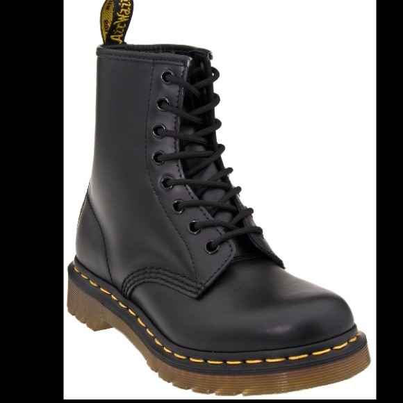 Brand new black docs. Size 8 women's - Picture 1 of 1