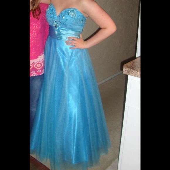 Cinderella prom dress!!
