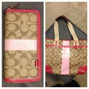 Coach purse and wallet bundle