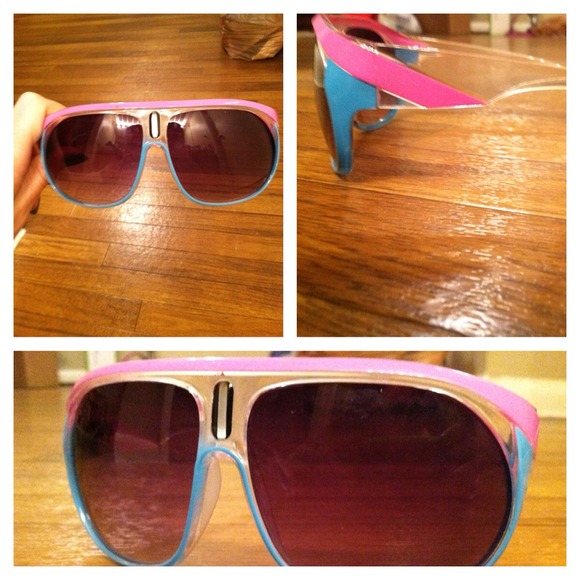 Baby pink/blue aviator style sunglasses