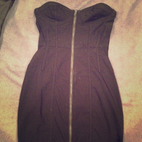 Front zipper bodycon dress