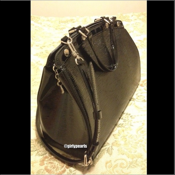 Authentic Louis Vuitton Brea MM Epi Leather Noir Electric Vintage - Picture 2 of 3