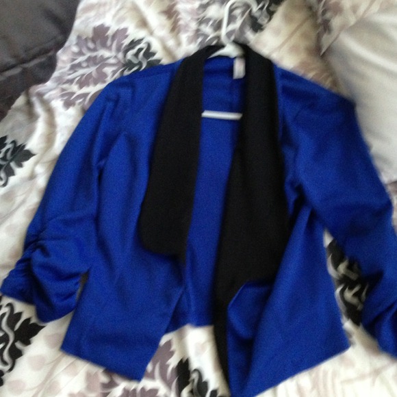 Royal blue blazer(reserved@ lexidoll)