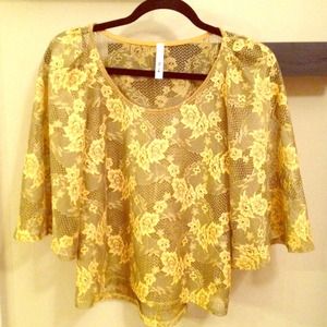 Mustard lace blouse. Belled 3/4 length sleeves.MED