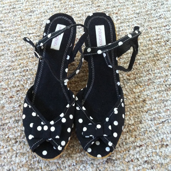Wedge shoes