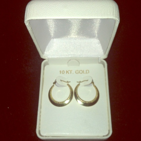 Earings