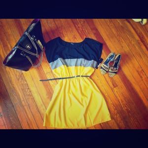 Pretty summer dress!!