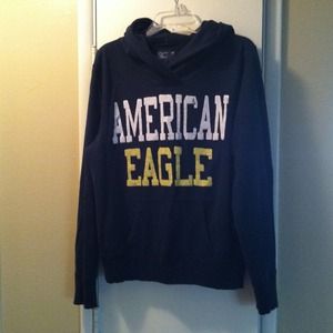 American Eagle sweatshirt