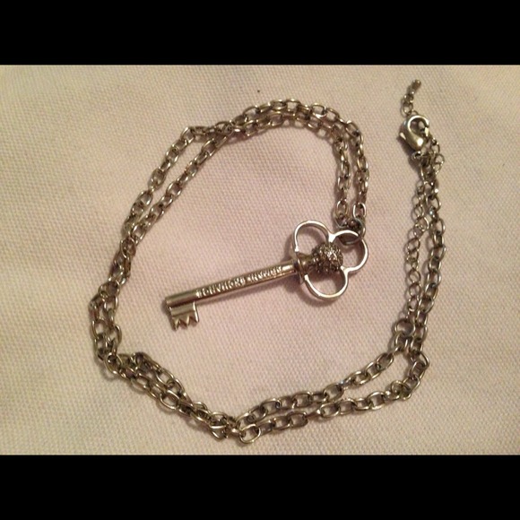 💥SOLD💥 - Picture 2 of 4