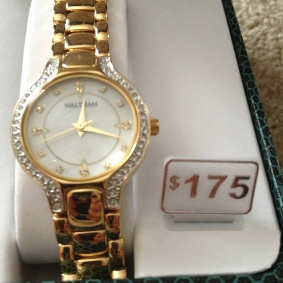 Sold - Picture 3 of 4