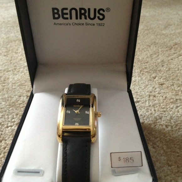 Sold - Picture 3 of 4