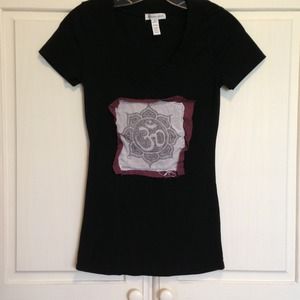 Black v-neck yoga t-shirt