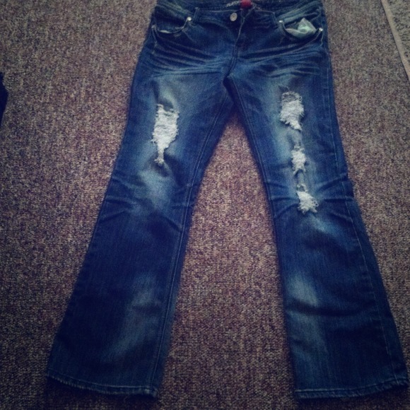 Destroyed jeans❌reserved❌