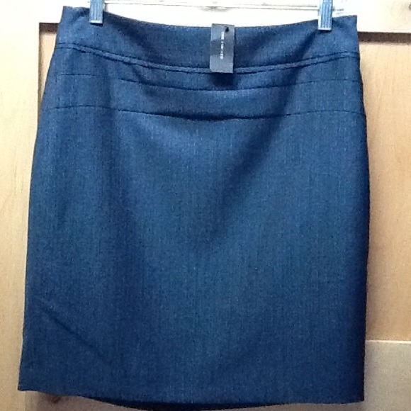 Sold in bundle..The Limited Blue Mini
