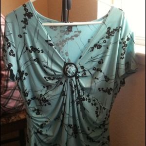 Apt. 9 stretch shirt