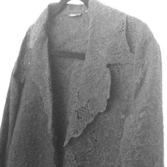 Eli Tahari cropped lace jacket