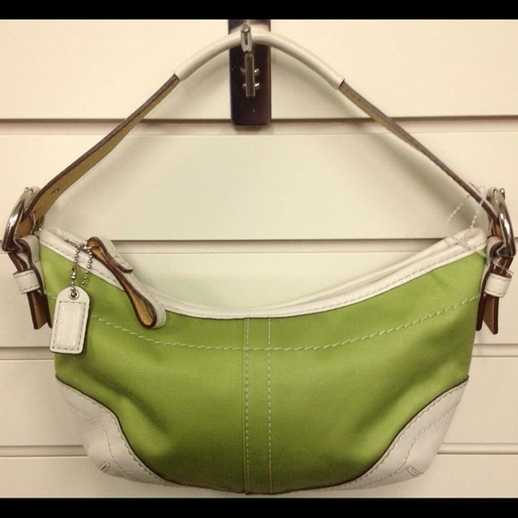 🔻🔻REDUCED Coach Hobo leather & canvas bag