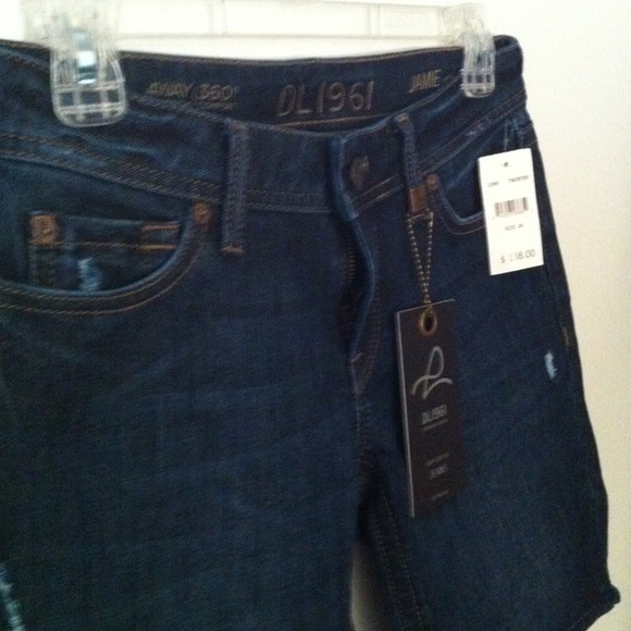 DL1961 denim shorts
