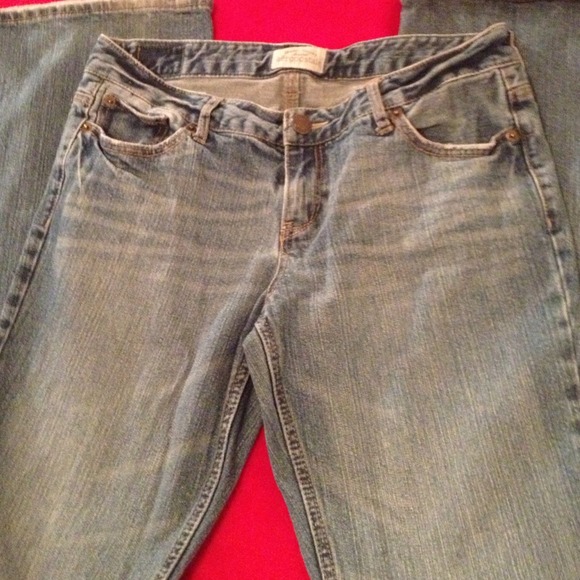 Aeropostale Hailey Flare jeans