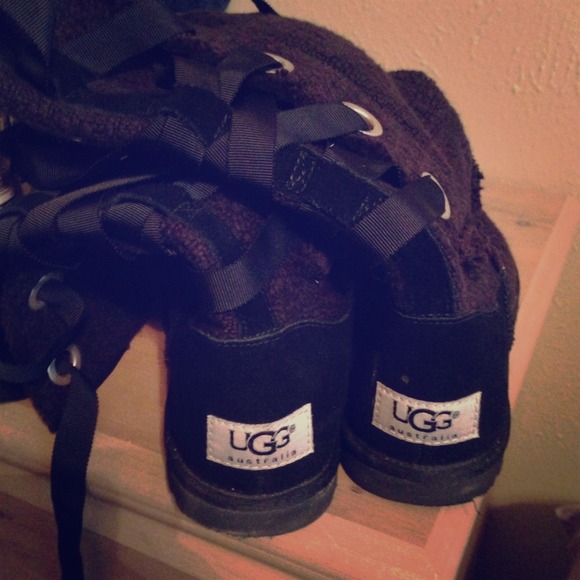 Size 7 uggs