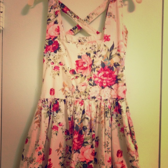 SOLD!!!! Retro floral summer dress