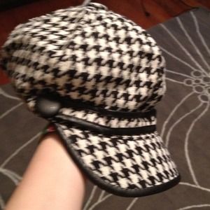 ❤Reduced❤ Houndstooth hat