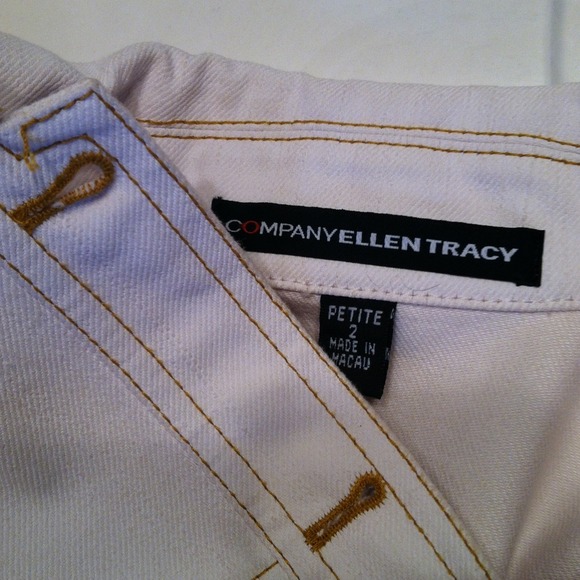 💢PRICE DROP💢 Ellen Tracy Denim jacket - Picture 3 of 3