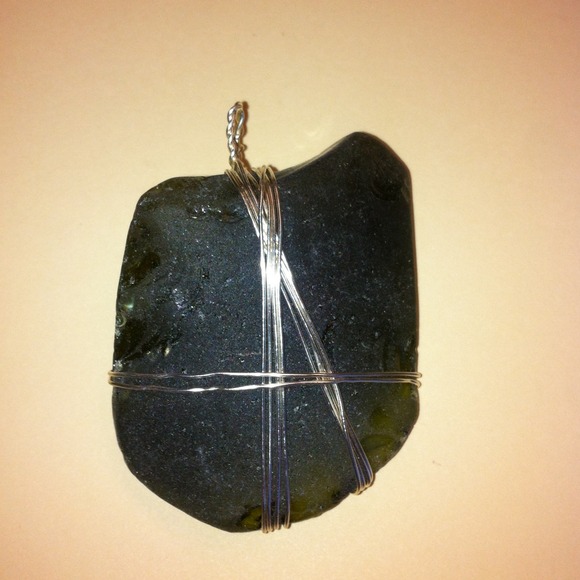Jewelry - Handcrafted Green Sea Glass Pendant